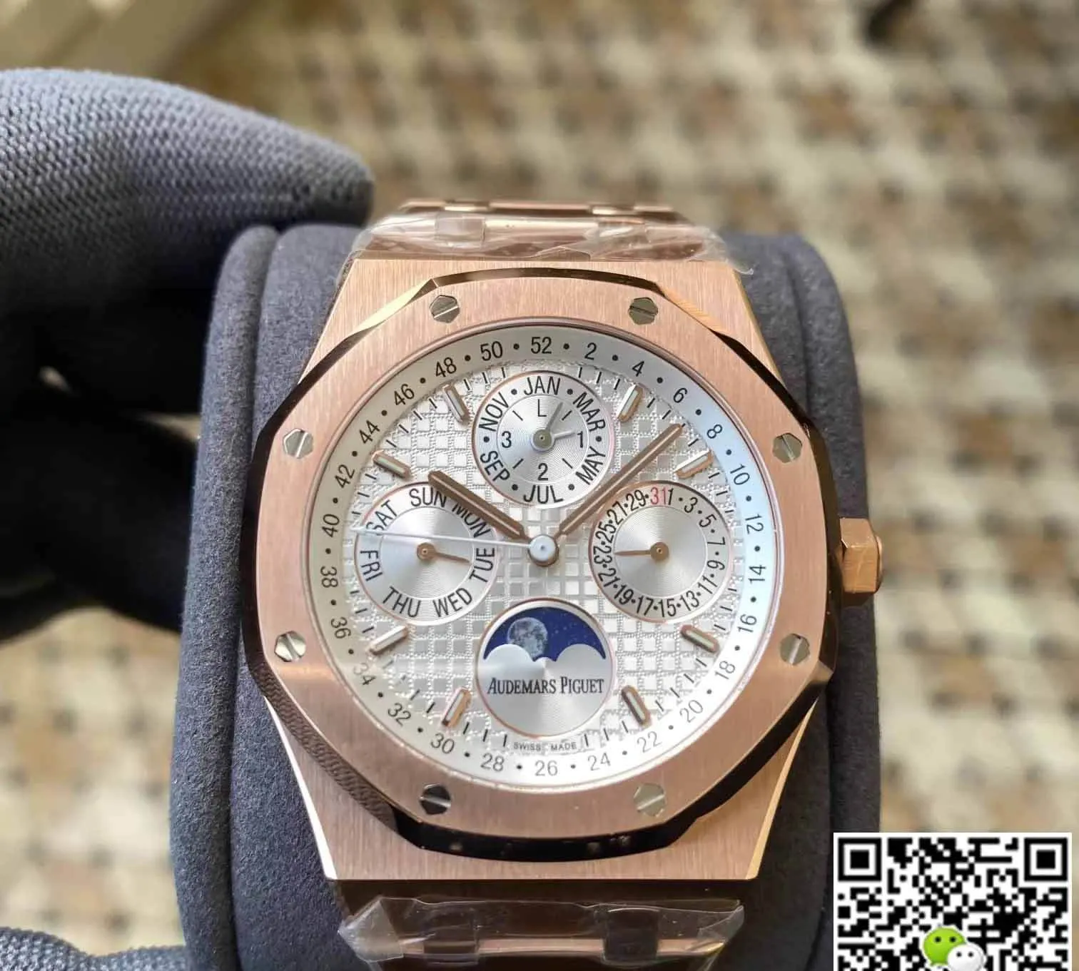 Audemars Piguet Royal Oak 26574OR.OO.1220OR.01 APS Factory 1:1 Best Edition Replica Watch Titanium Case